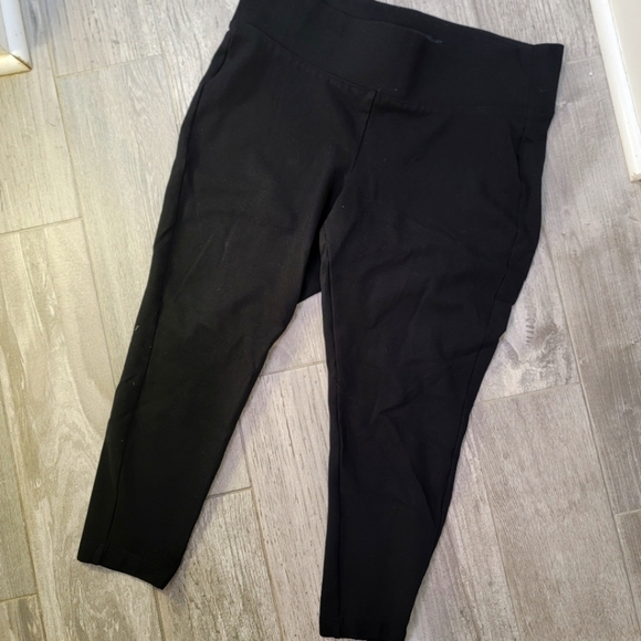 Torrid Pull-on Black Pants 1S - Picture 1 of 9
